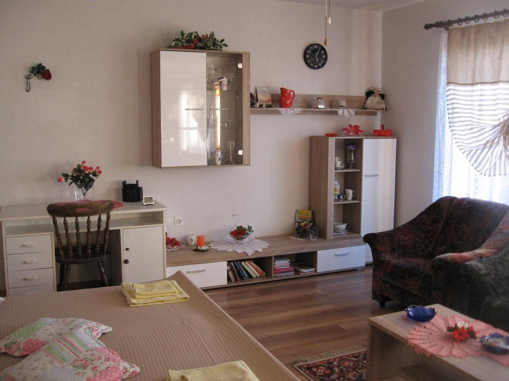 Apartments Adelita Porec Exterior photo