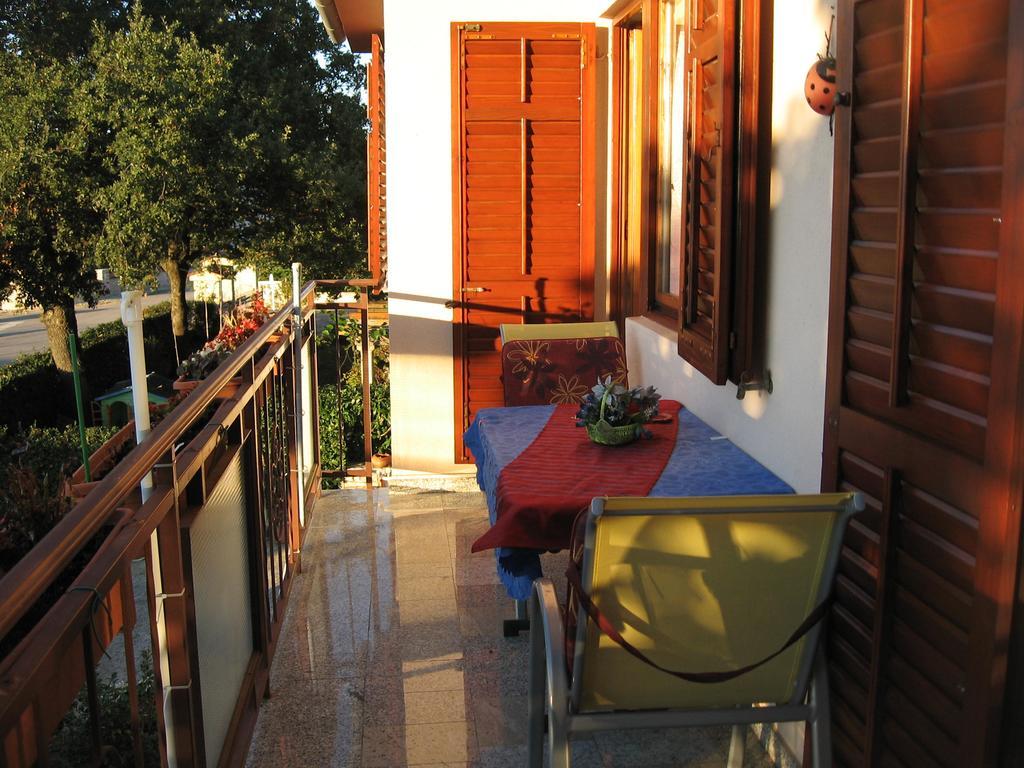 Apartments Adelita Porec Exterior photo